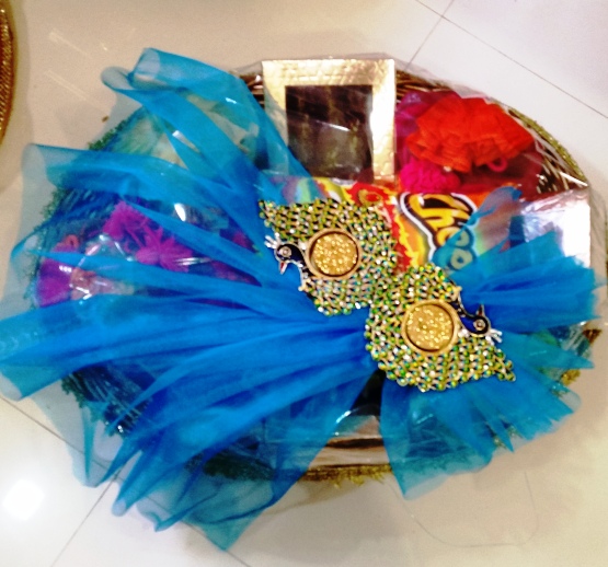 Custome wedding chocolate from Sentiments by Roopali Gulabani